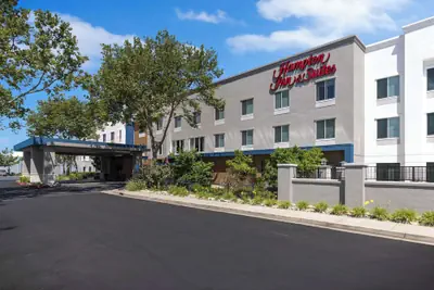 Photo 2 - Hampton Inn & Suites Yuba City