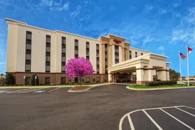 Photo 2 - Hampton Inn by Hilton Dunn