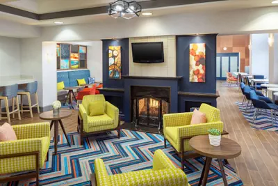 Photo 3 - Hampton Inn Garden City Long Island