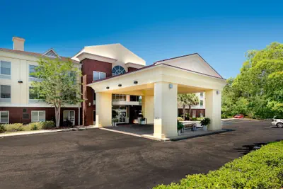 Photo 2 - Holiday Inn Express & Suites Daphne- Spanish Fort Area by IHG