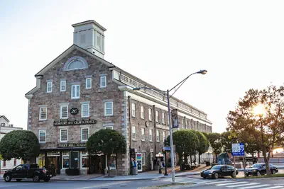 Photo 2 - Newport Bay Club and Hotel