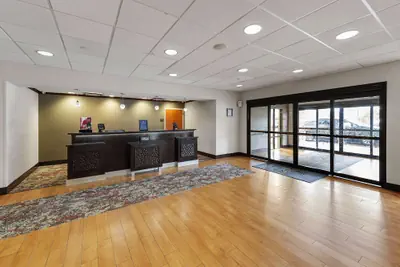 Photo 4 - Hampton Inn Nanuet