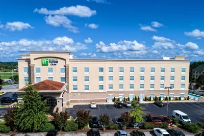 Photo 2 - Holiday Inn Express Hotel & Suites Cookeville by IHG