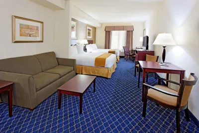 Photo 4 - Holiday Inn Express Hotel & Suites Cookeville by IHG