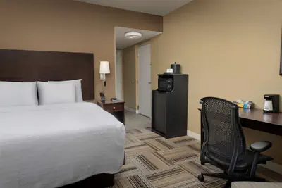 Photo 3 - Hampton Inn Knoxville East