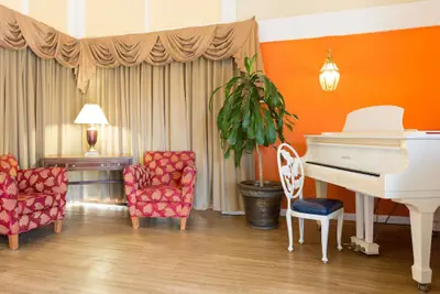 Photo 3 - Howard Johnson by Wyndham Williamsburg