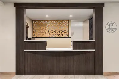 Photo 2 - Candlewood Suites Boise-Meridian by IHG