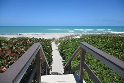 Photo 2 - Tuckaway Shores Resort