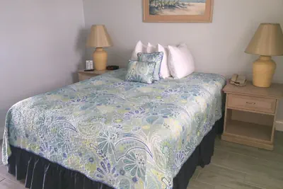 Photo 4 - Tuckaway Shores Resort