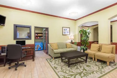 Photo 2 - Hawthorn Extended Stay by Wyndham Corpus Christi Padre Is