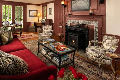 Photo 2 - Waldo Emerson Inn