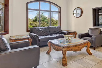 Photo 4 - Hawthorn Extended Stay by Wyndham Killeen