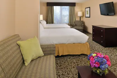Photo 5 - Holiday Inn Express & Suites Fresno (River Park) Hwy 41 by IHG