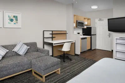 Photo 5 - TownePlace Suites by Marriott Sacramento Cal Expo
