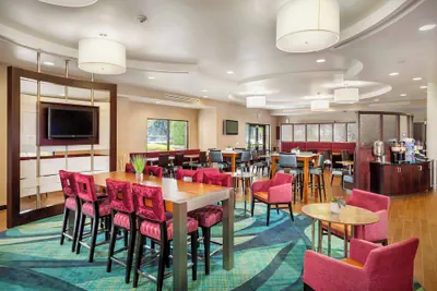 Photo 2 - SpringHill Suites by Marriott Modesto