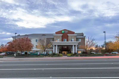 Photo 2 - Holiday Inn Express Hotel & Suites Roseville-Galleria Area by IHG