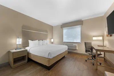 Photo 4 - Best Western Plus Killeen/Fort Hood Hotel & Suites