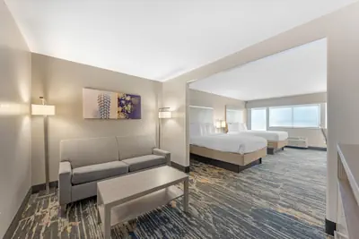 Photo 2 - Best Western Plus Killeen/Fort Hood Hotel & Suites