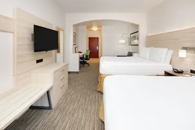 Photo 4 - Holiday Inn Express & Suites Burleson/Ft. Worth by IHG