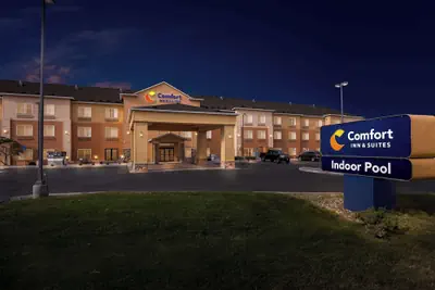 Photo 2 - Comfort Inn & Suites Hermiston South