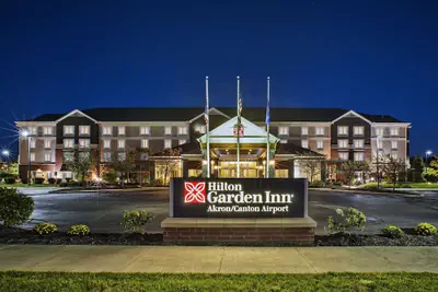 Photo 2 - Hilton Garden Inn Akron Canton Airport