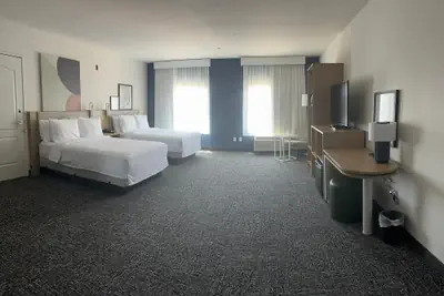 Photo 5 - Spark by Hilton Redlands