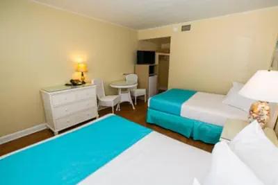 Photo 4 - Aztec Motel