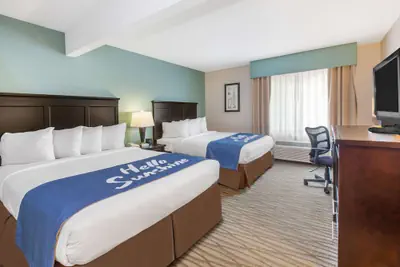 Photo 5 - Days Inn by Wyndham Petoskey