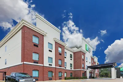 Photo 2 - Holiday Inn Express and Suites Longview South I20 by IHG