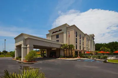 Photo 2 - Hampton Inn Moss Point Pascagoula