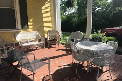 Photo 2 - Six Acres Bed & Breakfast