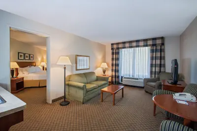 Photo 4 - Holiday Inn Express & Suites Flowood by IHG