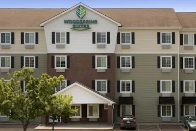 Photo 2 - WoodSpring Suites Kansas City Liberty