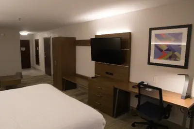 Photo 3 - Holiday Inn Express & Suites Douglas by IHG