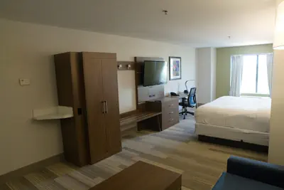 Photo 5 - Holiday Inn Express & Suites Douglas by IHG