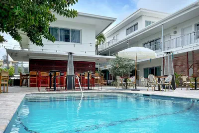 Photo 2 - Royal Palms Resort & Spa