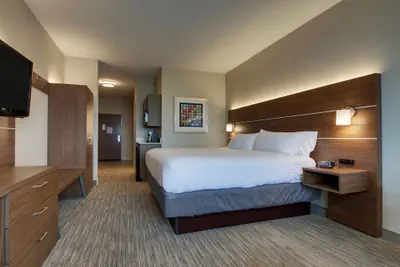 Photo 4 - Holiday Inn Express Hotel & Suites Vernon College Area by IHG