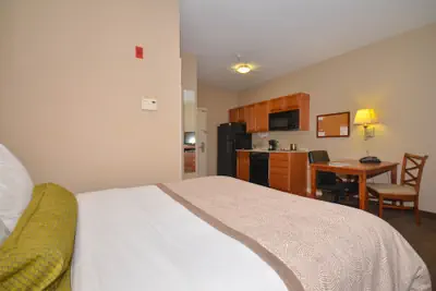 Photo 3 - Candlewood Suites Clarksville by IHG