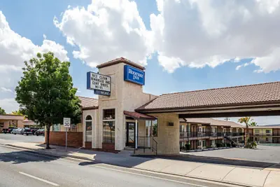 Photo 2 - Rodeway Inn St George North - Near Pioneer Park