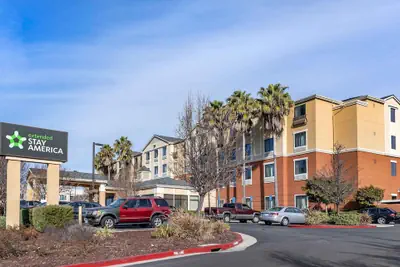 Photo 2 - Extended Stay America Suites San Rafael Francisco Blvd East