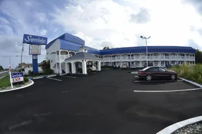 Photo 2 - Superlodge Atlantic City Absecon