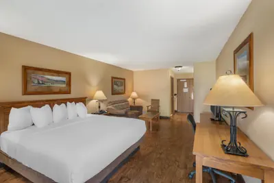 Photo 2 - Best Western Plus Kelly Inn & Suites