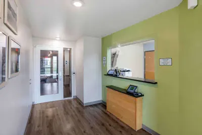 Photo 5 - Extended Stay America Select Suites - Springfield - South - Battlefield
