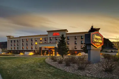 Photo 2 - Hampton Inn & Suites Denver Littleton