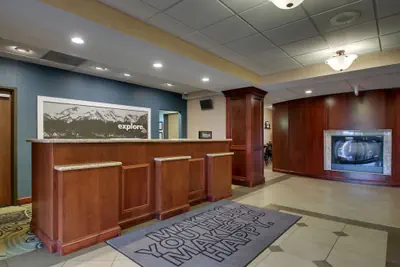 Photo 3 - Hampton Inn & Suites Denver Littleton