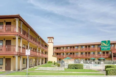 Photo 2 - Quality Inn San Bernardino - Loma Linda
