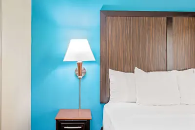 Photo 5 - La Quinta Inn & Suites by Wyndham Corpus Christi Airport