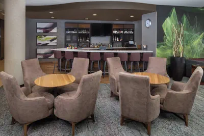 Photo 2 - Courtyard by Marriott Anniston Oxford
