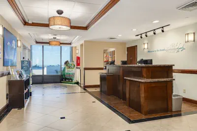 Photo 4 - Pier House 60 Clearwater Beach Marina Hotel