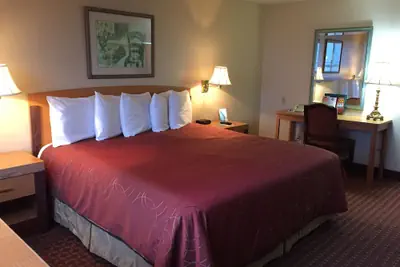 Photo 5 - Port Angeles Inn